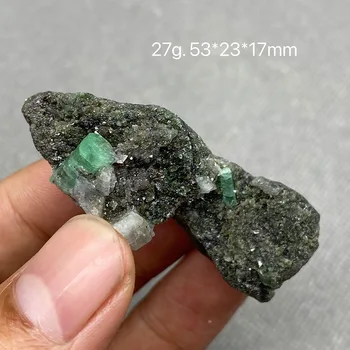 Prírodný zelený smaragd minerálne gem-stupeň crystal vzoriek kamene a kryštály kremeňa kryštály